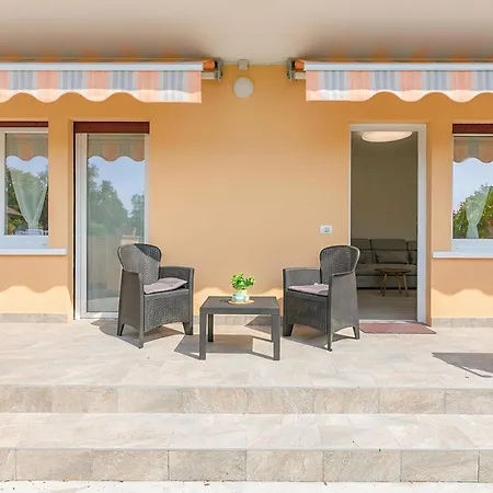Apartment Diamond 13918 - Happy Angera